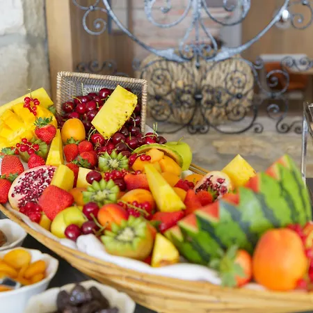 La Mainaz Restaurant Geneve - - Mijoux Hotel Gex